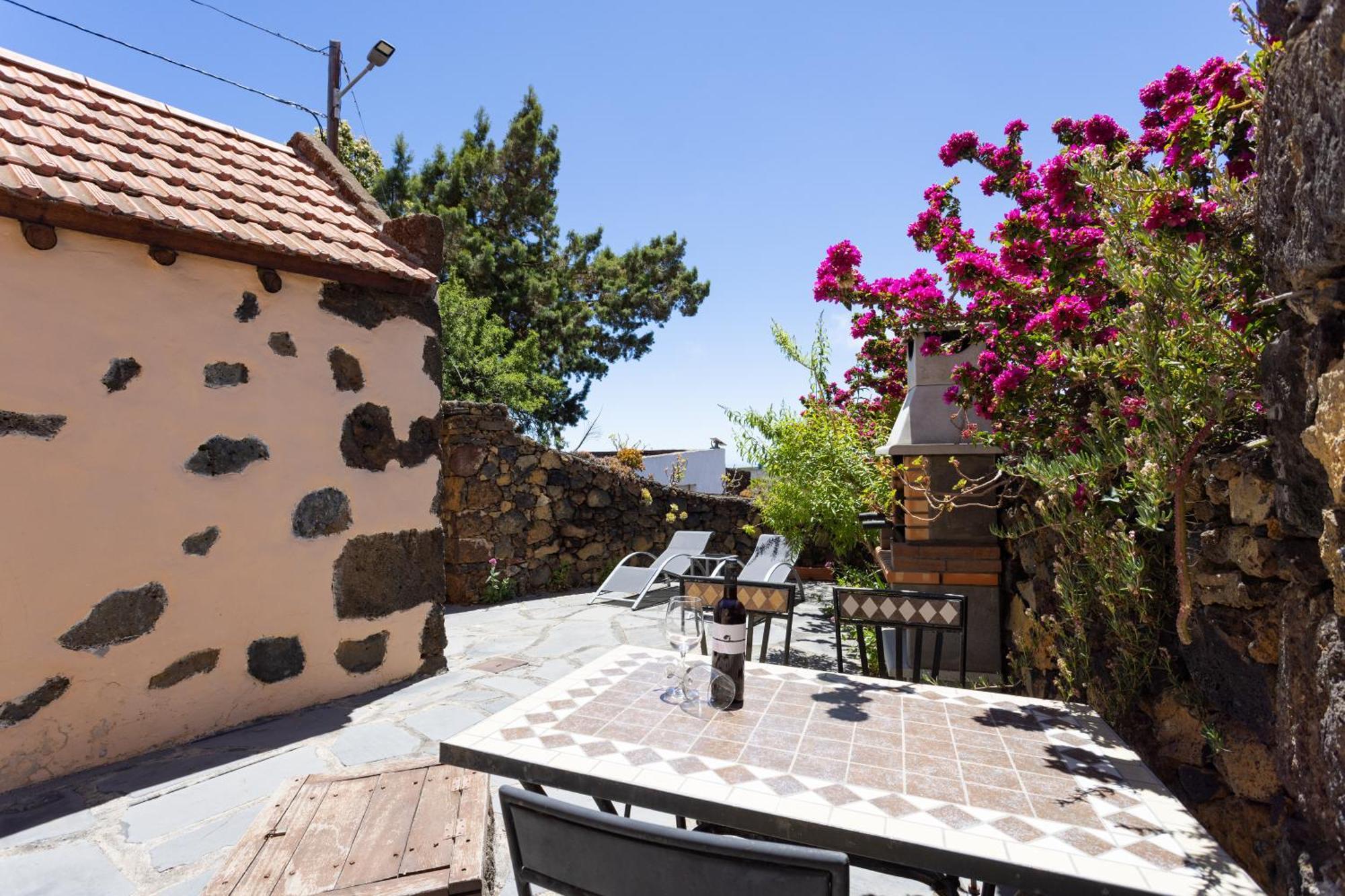 Stunning Rustic House El Pinar & Wifi Pensionat Eksteriør billede